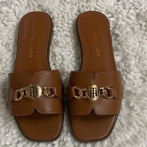 Tommy Hilfiger Brown Slide Sandals with Gold Chain